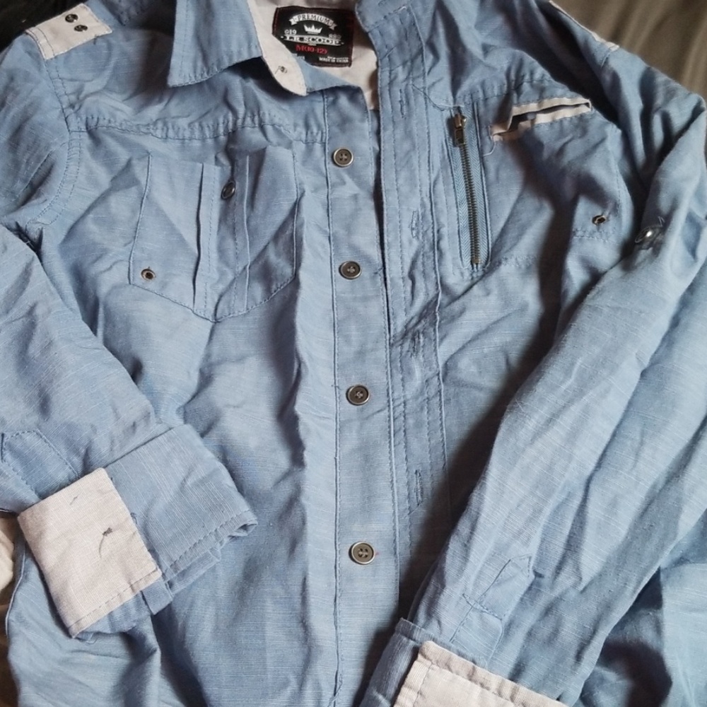 Boys size 10/12 dress shirt worn once